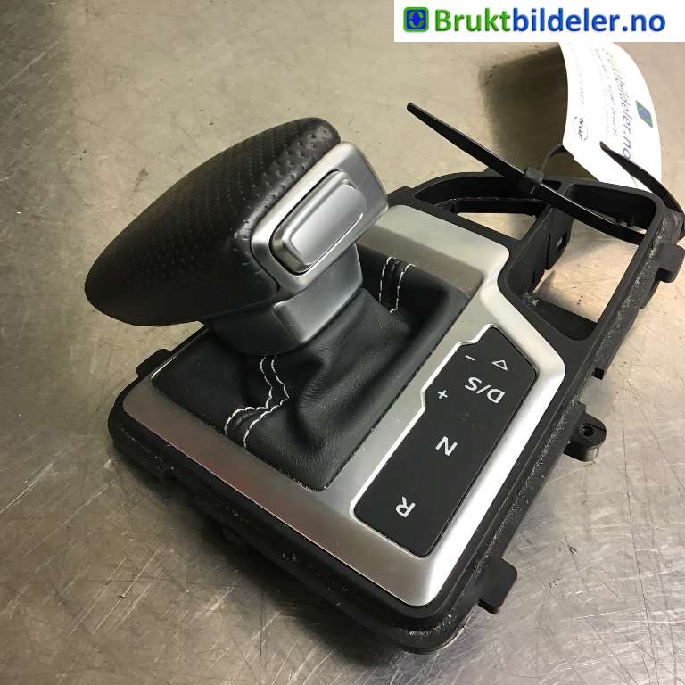 Diverse deler til Audi Q7 2015-->> (Type II) (AUDI|4M1 713 140 G|)
