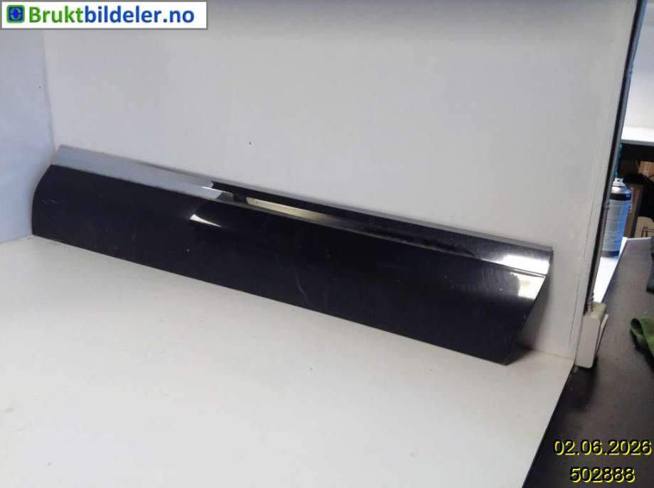 Diverse deler til VW Touareg, 2010-2018 (Type II)  (VOLKSWAGEN|7P6 854 940 H)