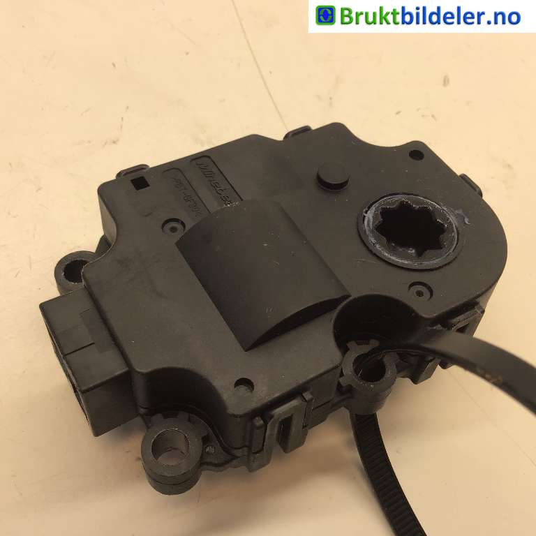 Diverse deler til BMW iX 2021-->> (I20) (I20) (BMW  iX xDrive40|HALL-480-MBB1|MB700002|040222MC)