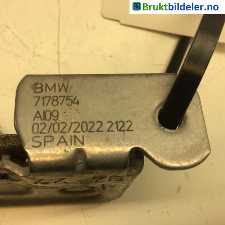 Panserlås til BMW iX 2021-->> (I20) (I20) (BMW  iX xDrive40|51 23 2 753 419|)
