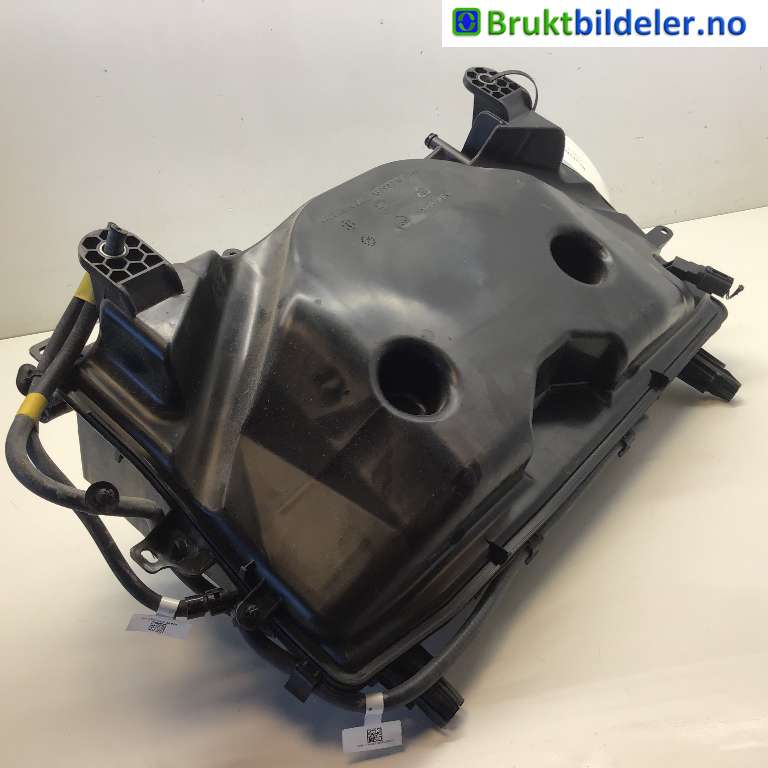 Spylertank til BMW iX 2021-->> (I20) (I20) (BMW  iX xDrive40|61 66 5 A5D 915|136982-10|)