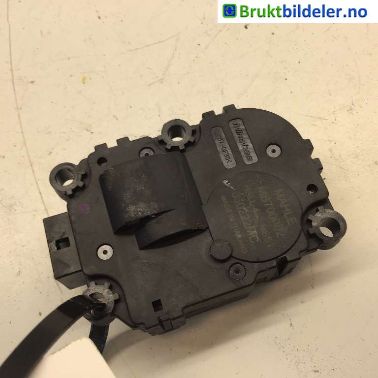 Diverse deler til BMW iX 2021-->> (I20) (I20) (BMW  iX xDrive40|HALL-480-MBB1|MB700002|050222MC)