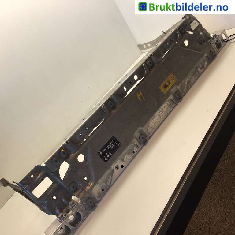 Frontplate til BMW iX, 2021-->> (I20) (I20) (BMW  iX xDrive40|51 64 8 737 031)