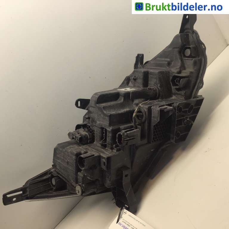 Frontlykt venstre halogen til Nissan Qashqai 2014-2021 (Type II) (NISSAN|260604EH1B|)