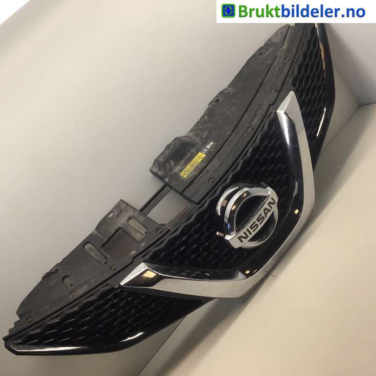 Grill til Nissan Qashqai 2014-2021 (Type II) (NISSAN|62310-4EA1D|)