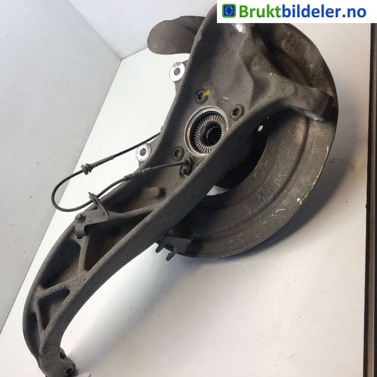 Hjulspindel høyre foran til BMW iX 2021-->> (I20) (I20) (BMW  iX xDrive40|31 10 6 890 574|)