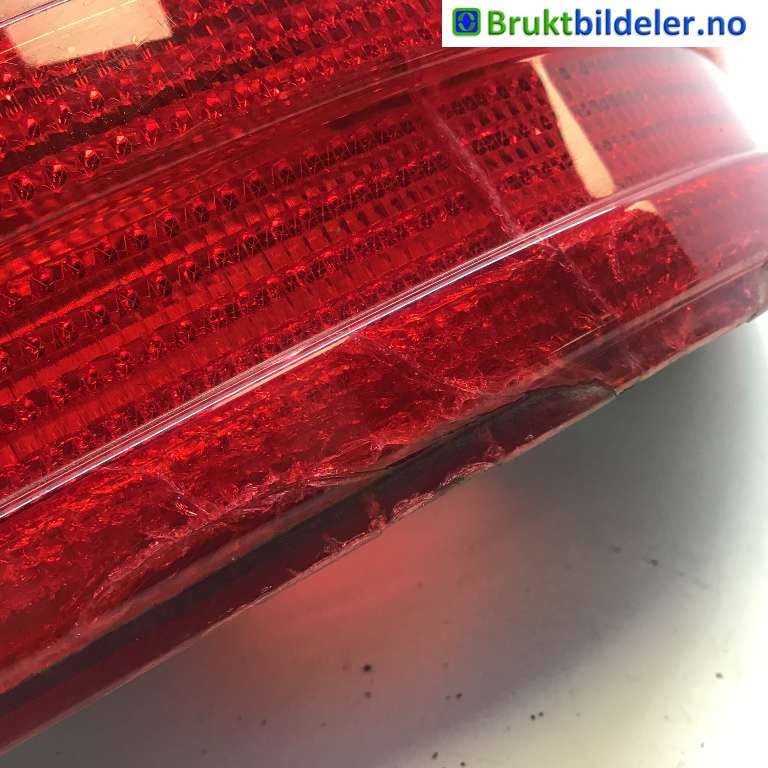 Baklykt høyre til Mercedes E-Klasse 1995-2000 (Fase 1) (W210) (W210) (MERCEDES|A 210 820 48 64|)