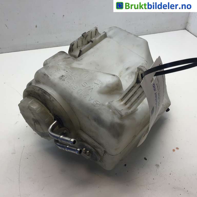 Spylertank til Mercedes E-Klasse, 1995-2000 (Fase 1) (W210) (W210) (MERCEDES|A 210 869 09 20)