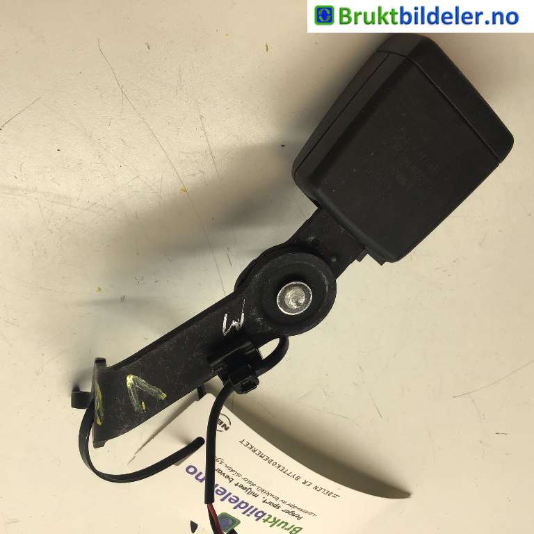 Sikkerhetsbeltelås baksete til BMW i4 2021-->> (G26) (G26) (BMW IX4|72 11 7 442 031|)