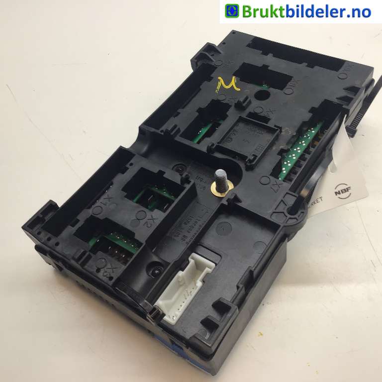 Sikringsboks til BMW i4 2021-->> (G26) (G26) (BMW IX4|61 14 5 A0E 7D0|P00166266-AH|)