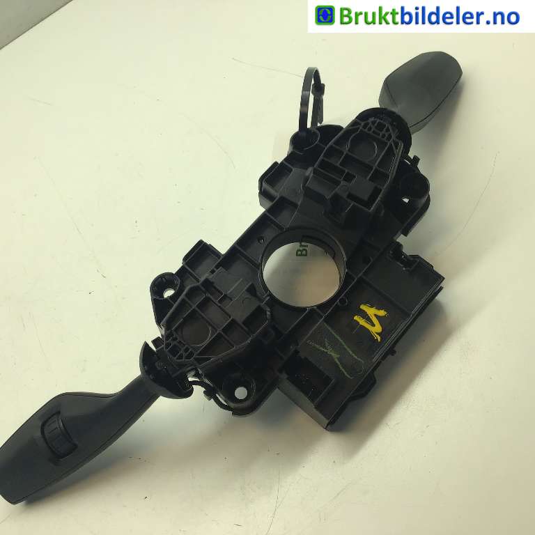 Bryter combi til BMW i4 2021-->> (G26) (G26) (BMW IX4|61 31 5 A32 033|4283352|61 31 5 A1D 1F3)