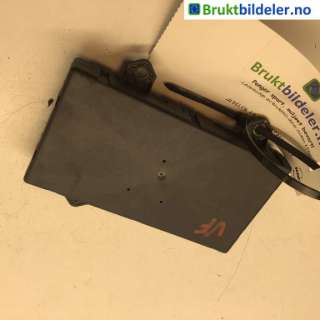 Styreenhet dør venstre foran til BMW iX, 2021->> (I20) (I20) (BMW  iX xDrive40|61 35 5 A52 E13|A2C7692001500)