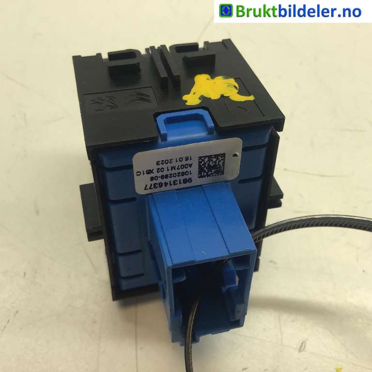 Bryter elektrisk håndbrekk/parkbrems til Citroën ë-C4 2020-->>  (CITROEN|9813146377|10520299-06|)