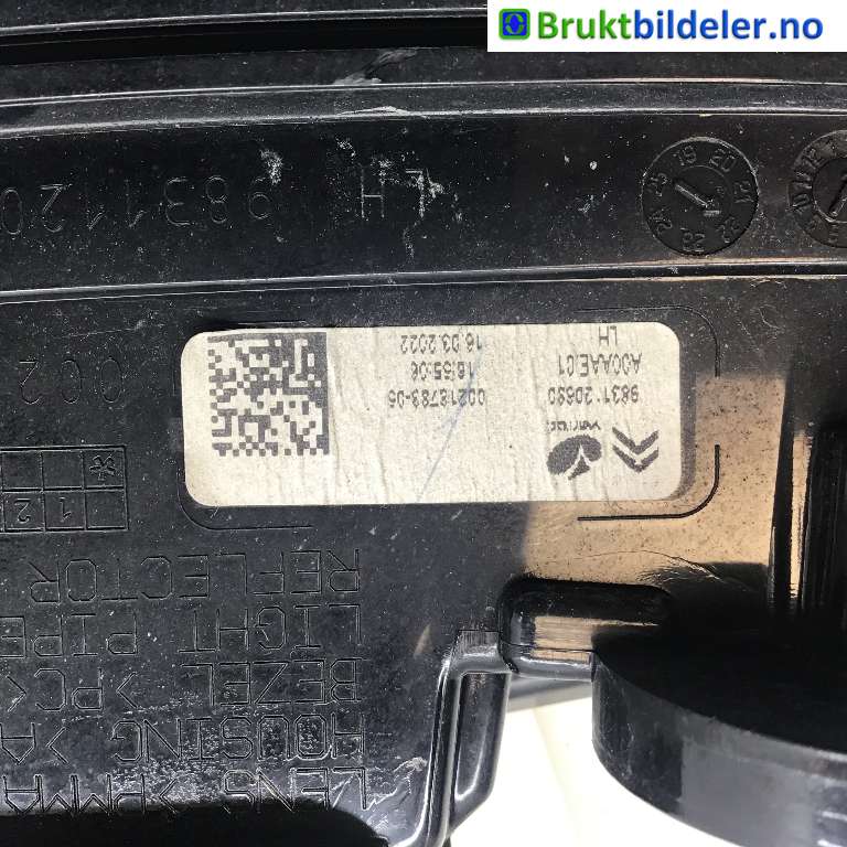 Baklykt venstre indre til Citroën ë-C4 2020-->>  (CITROEN|98 311 206 80|00218783-05|)