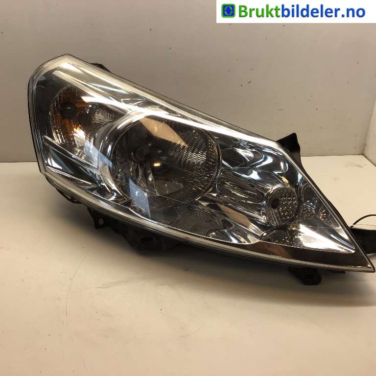 Frontlykt høyre halogen til Peugeot Expert, 2007-2016 (Type II) (PEUGEOT|6206 L0)