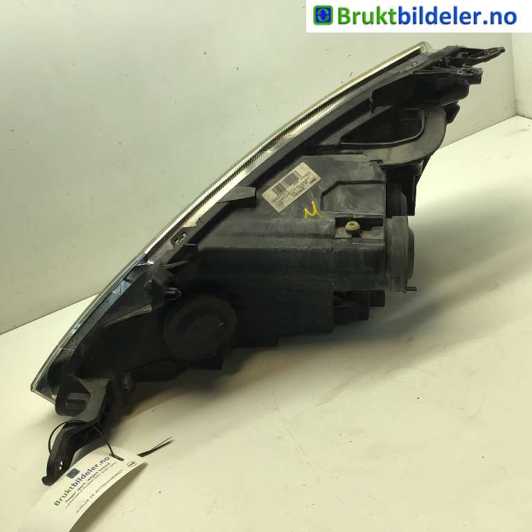 Frontlykt høyre halogen til Peugeot Expert 2007-2016 (Type II) (PEUGEOT|6206 L0|89902604|)