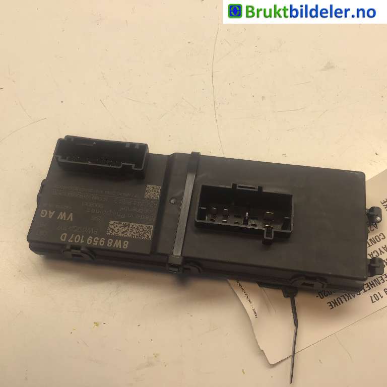 Styreenhet elektrisk bakluke til Porsche Taycan 2019-->>  (PORSCHE|PAB 959 107|A2C74487812|8W8 959 107 D)