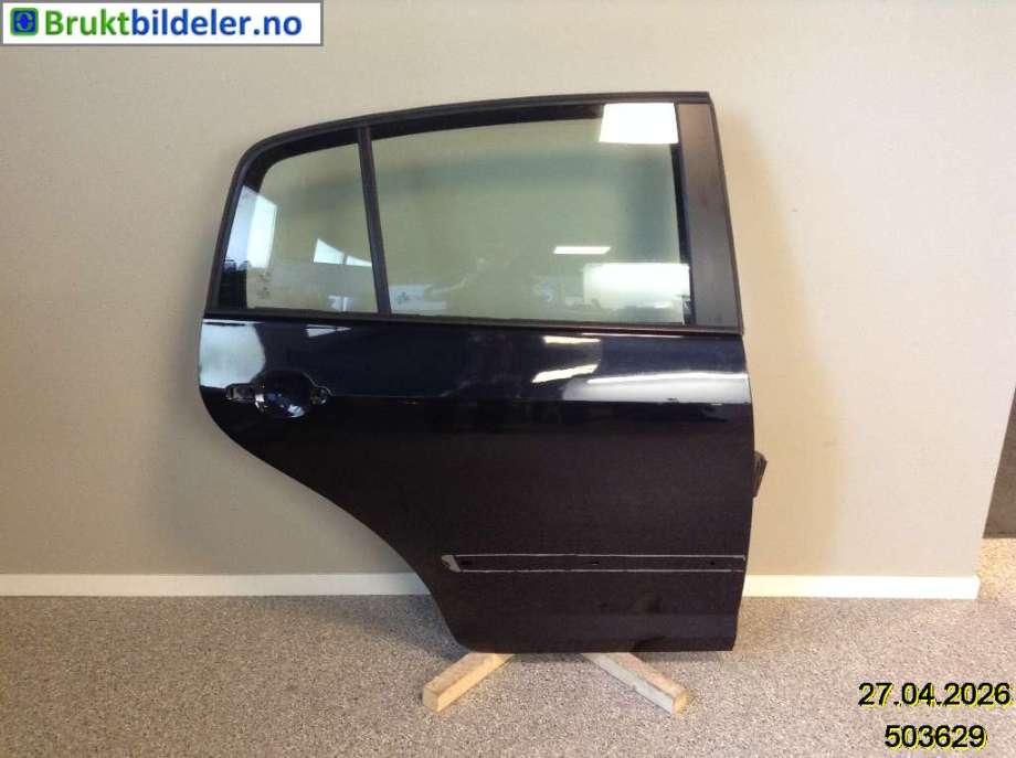 Dør høyre bak til VW Golf, Plus/Cross 2005-2009 (Fase 1) (VOLKSWAGEN|5M0 833 302 M||5M0 833 106 B)