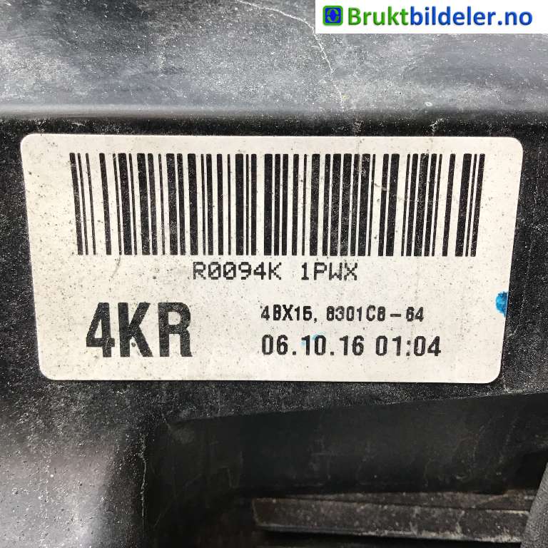 Frontlykt høyre halogen til Mitsubishi Outlander 2015-->> (Type III, Fase 2)  (MITSUBISHI|8301C864|)