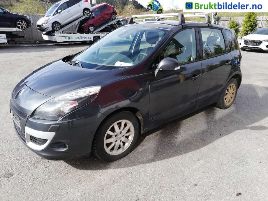 Støtfanger foran til Renault Scenic 2003-2009 (Type II)  (RENAULT|)