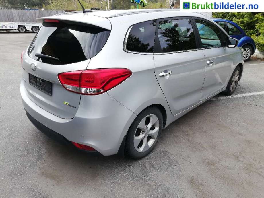 Støtfanger bak til Kia Carens 2013-2018 Type III  (KIA|)