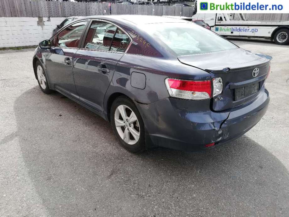 Dør venstre bak til Toyota Avensis, 2009-2015 (Type III, Fase 1)  (TOYOTA|)