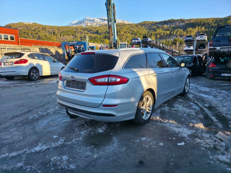 Bakluke til Ford Mondeo, 2014-2019 (Type V, Fase 1)  (FORD|)