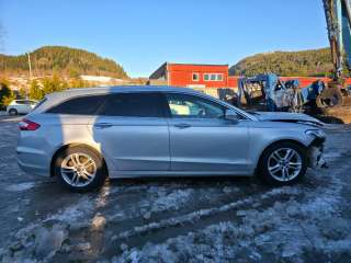 Skjerm venstre foran til Ford Mondeo, 2014-2019 (Type V, Fase 1)  (FORD|)
