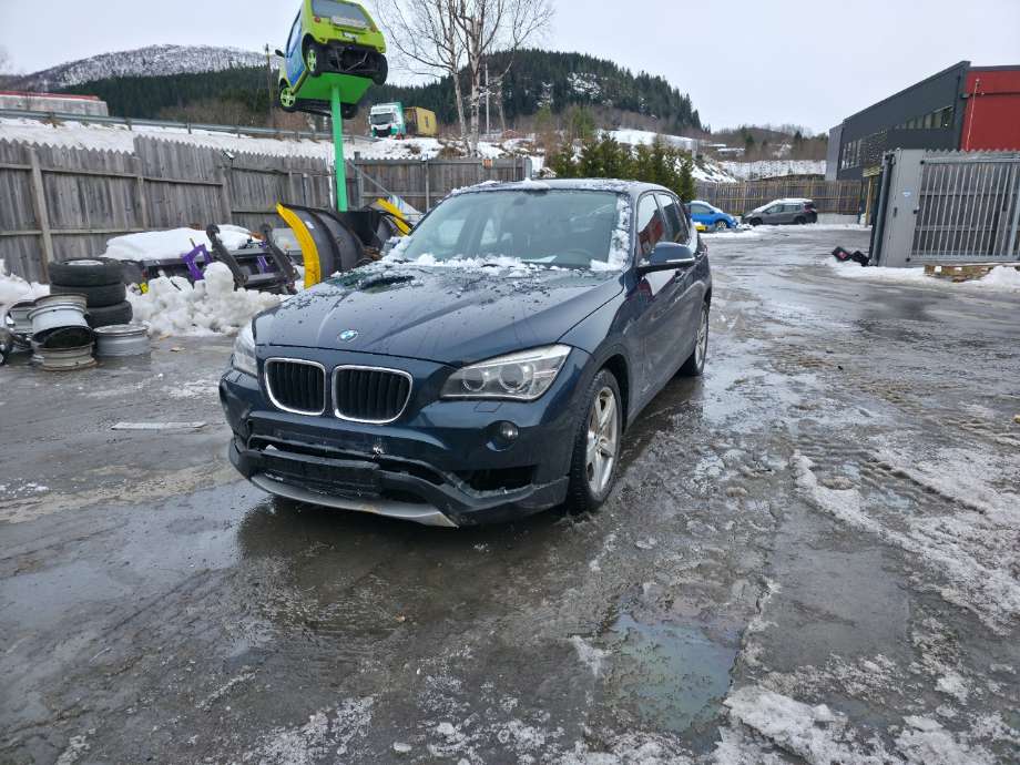 Frontlykt venstre halogen til BMW X1, 2009-2015 (E84) (E84) (BMW|)
