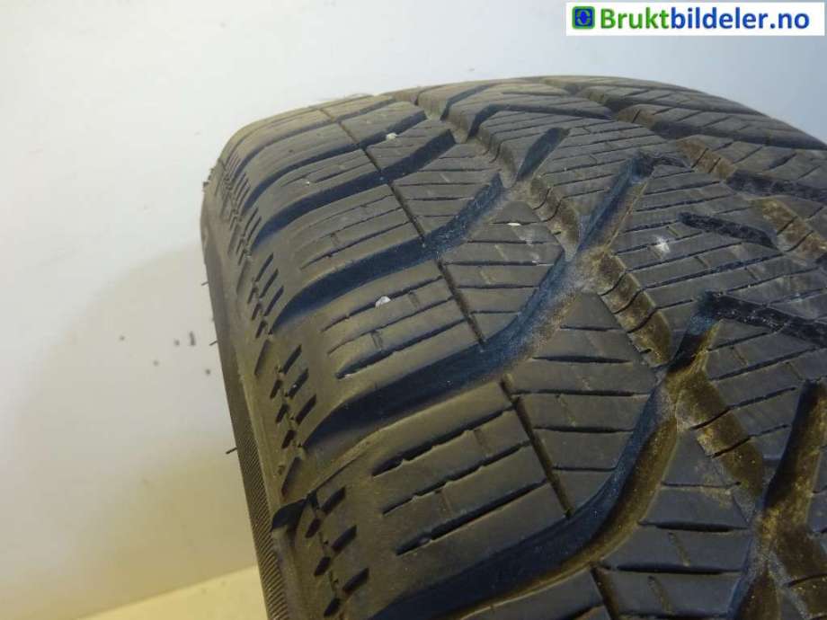 Dekk til Annet Dekk vinter piggfri 0-->>  (PIRELLI|)