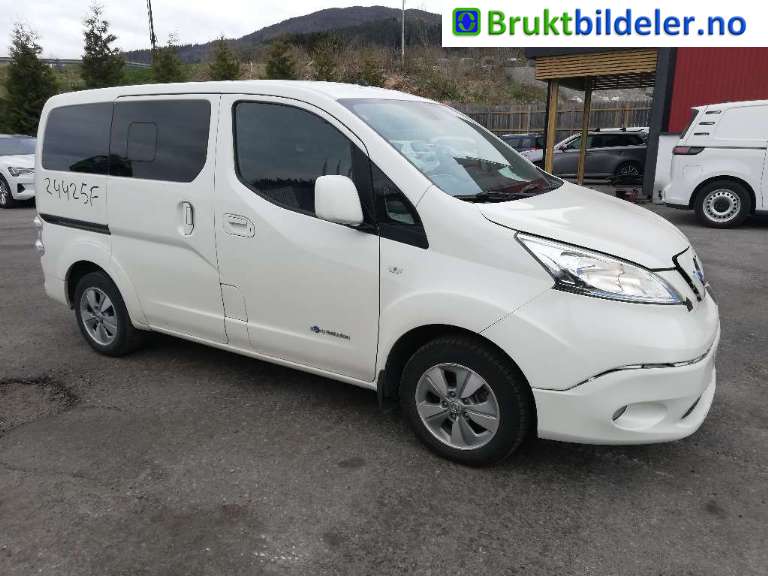 Skjerm høyre foran til Nissan NV200, 2010-2019  (NISSAN|)