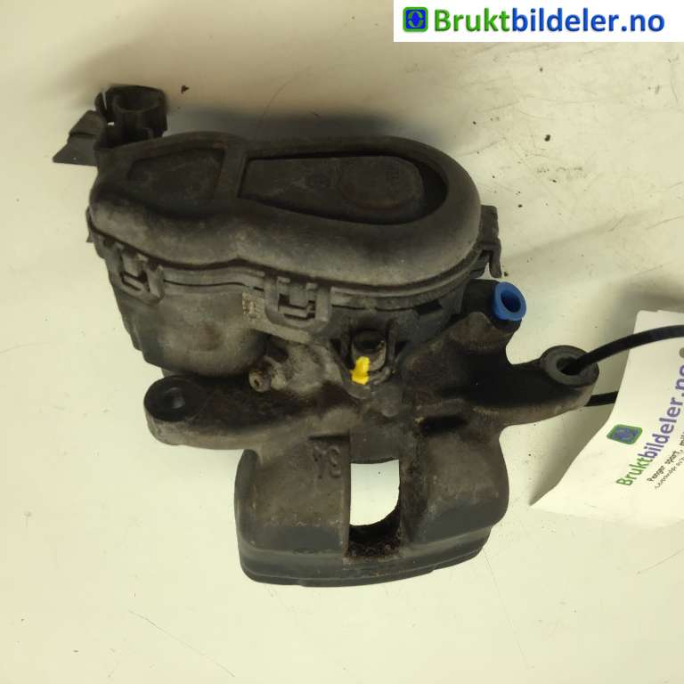 Bremsecaliper venstre bak til Mercedes CLA 2013-2019 (C117) (C117) (MERCEDES|A 000 423 23 81|)