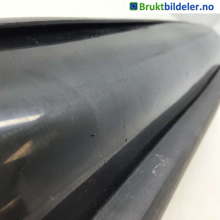 Baklykt bremselys bakrute til Chevrolet Tahoe 2001-2005 (Type II) (CHEVROLET|15170955|)