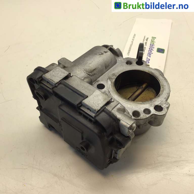 Spjeldhus til VW E-Up 2013-2019 (VOLKSWAGEN|04C 133 062 D|)