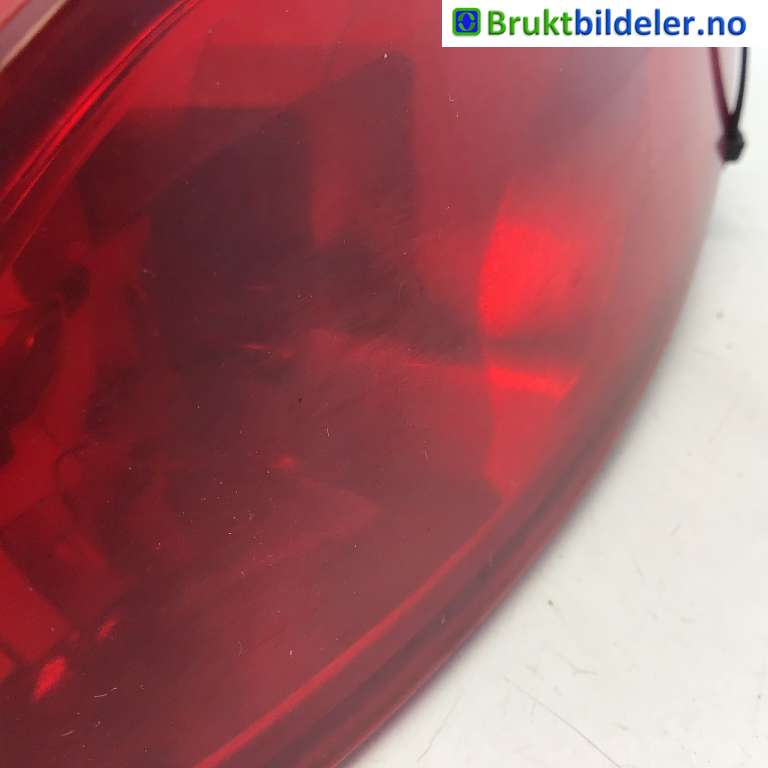 Baklykt fra støtfanger til Hyundai Ix35 2010-2015  (HYUNDAI|92406 2Y300|)