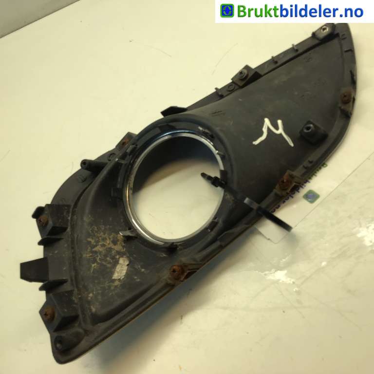 Frontlyktehus til Hyundai Ix35 2010-2015  (HYUNDAI|86585 2Y000|)