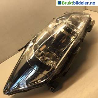 Frontlykt høyre halogen til Toyota Auris, 2010-2012 (Type I, Fase 2)  (TOYOTA|8113002A40)