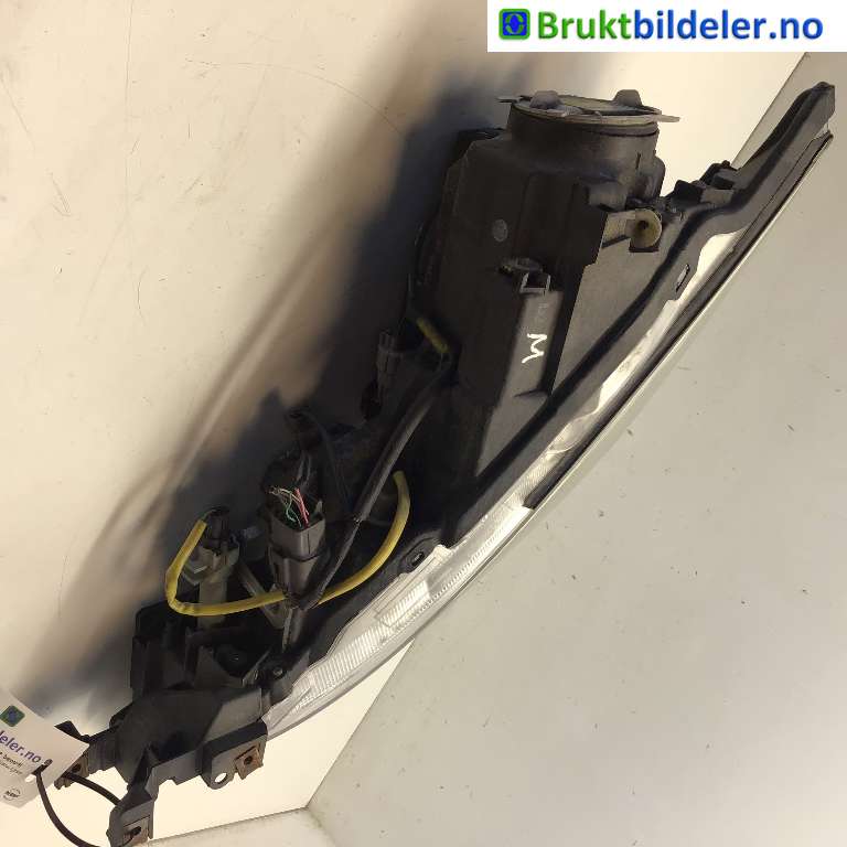 Frontlykt venstre xenon til Mazda 6 2010-2013 (Type II, Fase 2)  (MAZDA|GDK3510L0D|)