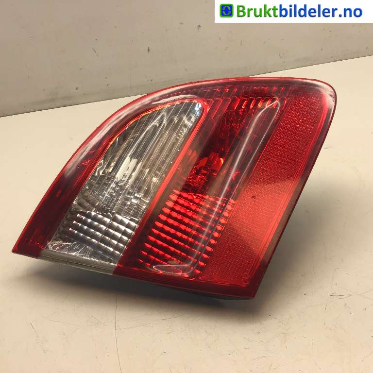 Baklykt venstre indre til Mercedes E-Klasse 2002-2006 (Fase 1) (W211) (W211) (MERCEDES|A 211 820 13 64|)