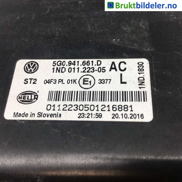 Tåkelykt venstre foran til VW Golf VII 2012-2017 (Fase 1)  (VOLKSWAGEN|5G0 941 661 D|1ND 011 223-05|)