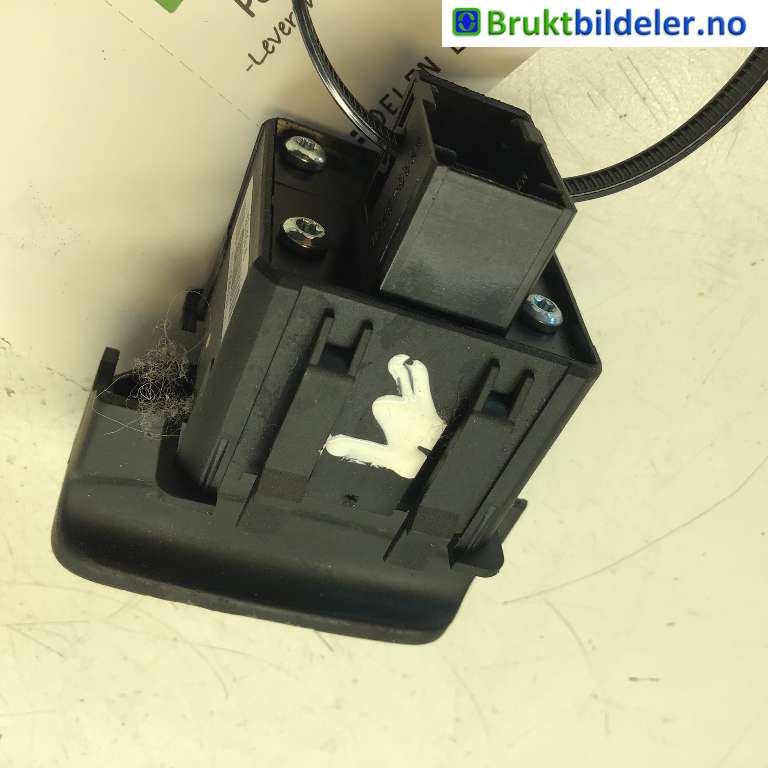 Bryter elektrisk håndbrekk/parkbrems til Peugeot 3008 2009-2016 (Type I)  (PEUGEOT|9666405677|001664-11J9|)
