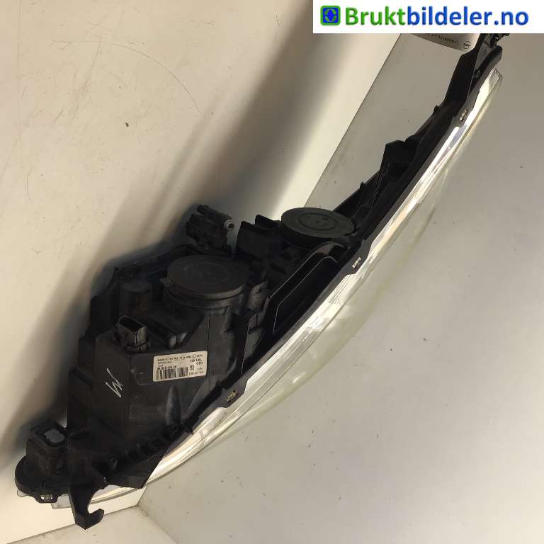 Frontlykt venstre halogen til Peugeot 3008 2009-2016 (Type I) (PEUGEOT|96 825 191 80|89903106|)