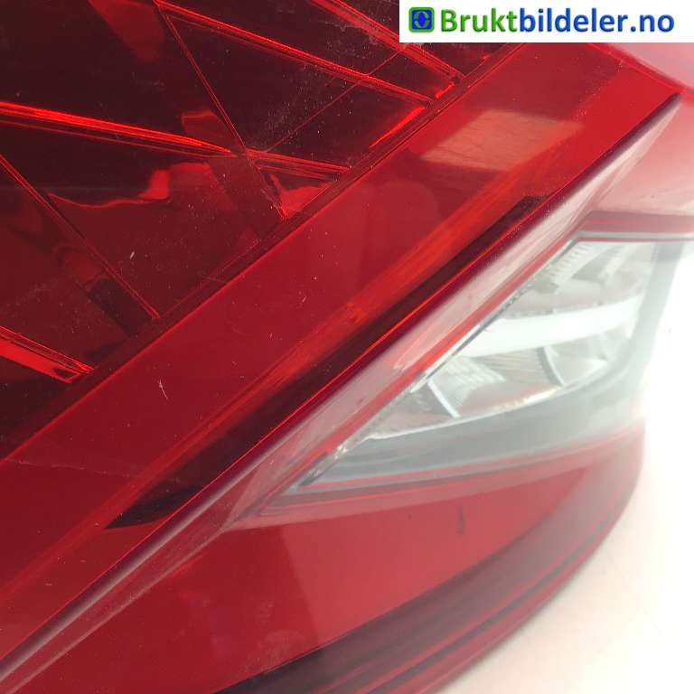 Baklykt venstre til Škoda Kodiaq 2017-->> (SKODA|565 945 207 A|L90117258|)