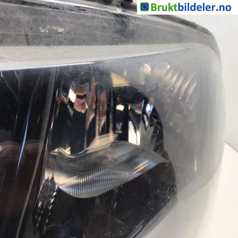 Frontlykt venstre halogen til Citroën C4, Cactus 2018-2021 (Fase 2) (CITROEN|9800901380|90039703|)