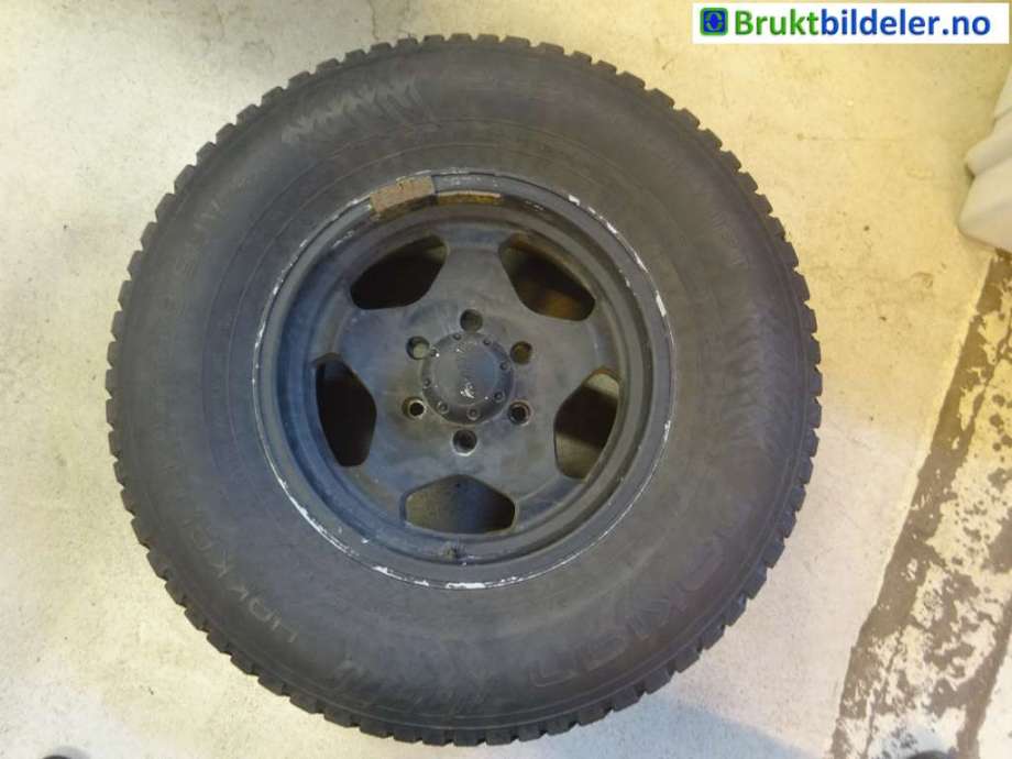 Hjulsett aluminium vinter til Chevrolet Tahoe 2001-2005 (Type II)  (CHEVROLET|NOKIAN|7JX16 ET31 6X139.7|)