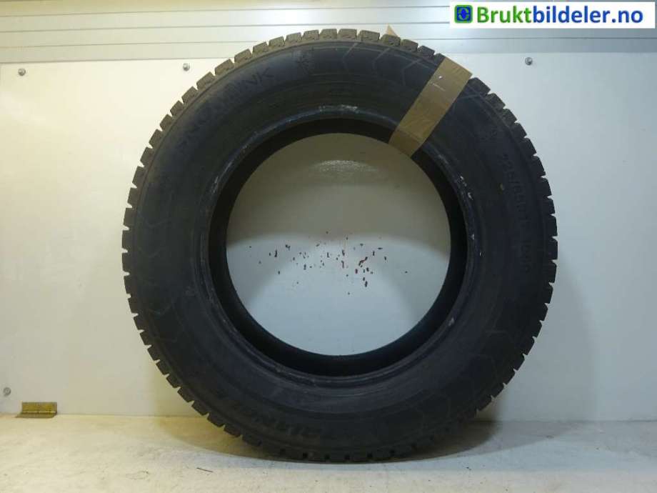 Dekk til Annet Dekk vinter piggfri 0-->>  (TRIANGLE|)