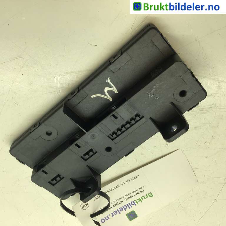 Styreenhet batteri til Mercedes EQC 2019-->>  (MERCEDES|A 789 900 55 00|5DI 014.239-20|EB300-081)