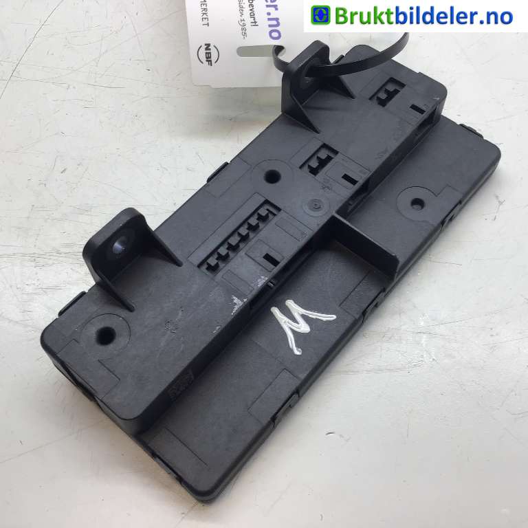 Styreenhet batteri til Mercedes EQC 2019-->>  (MERCEDES|A 789 900 55 00|5DI 014.239-20|EB300-081)