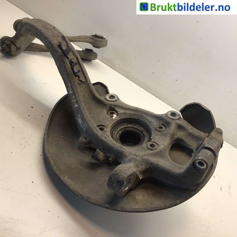 Hjulspindel høyre foran til Audi A4 2007-2014 (Type IV) (B8) (B8) (AUDI|4G0 407 254 B|)