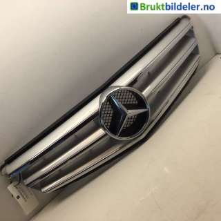 Grill til Mercedes C-Klasse, 2011-2014 (Fase 2) (W204) (W204) (MERCEDES|A 204 880 09 23)